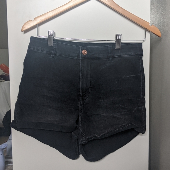 H&M Pants - 3/$25 Black high waisted shorts